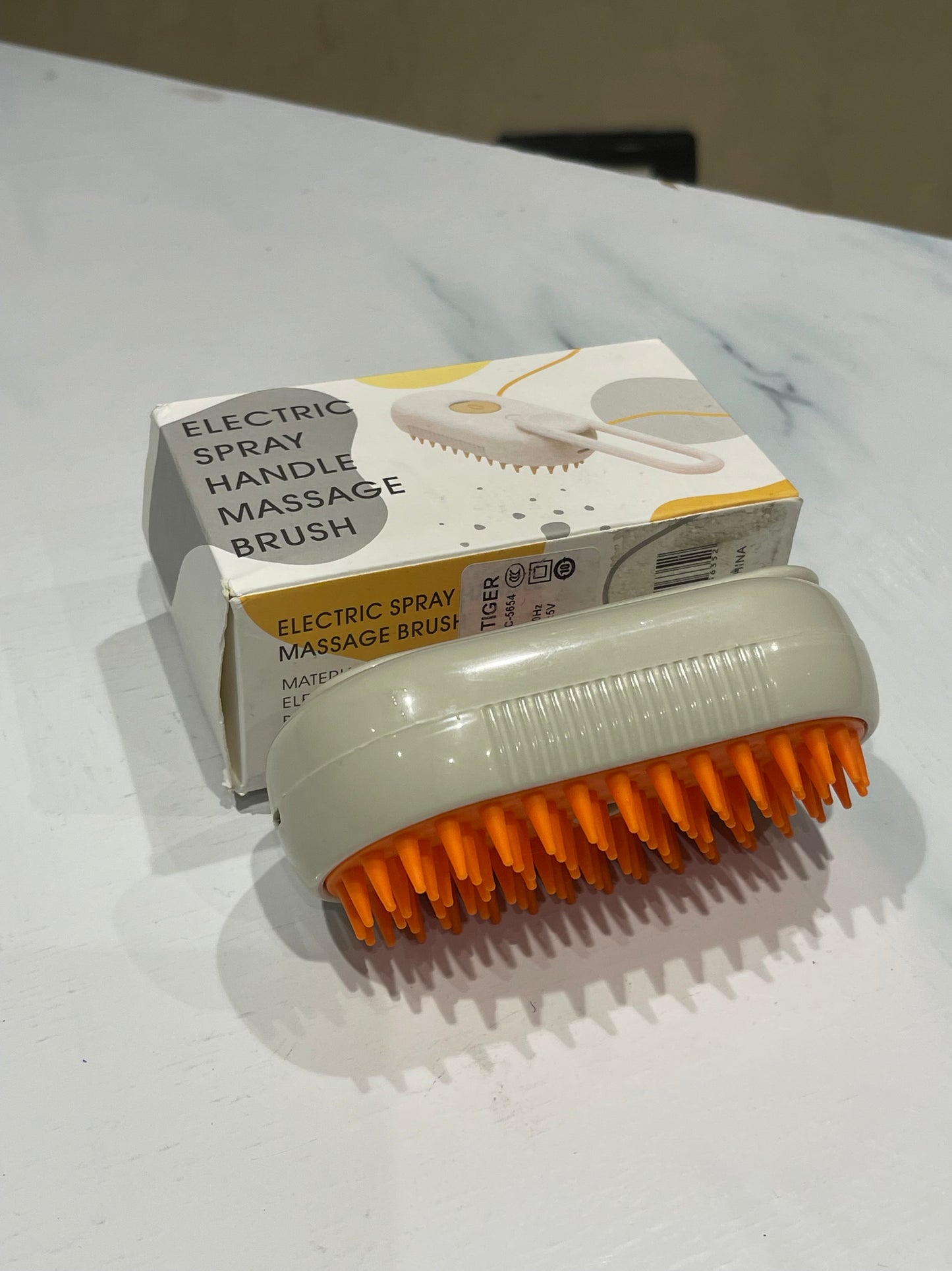 Steam Brush for Pets-فرشاة البخار للحيوانات الأليفة